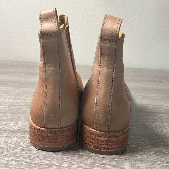 Anthropologie Nisolo Eva Everyday Chelsea Boots - Picture 4 of 7